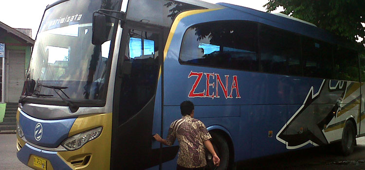Zena Bus Pariwisata: Mengantar Petualangan Anda dengan Kenyamanan dan Keamanan