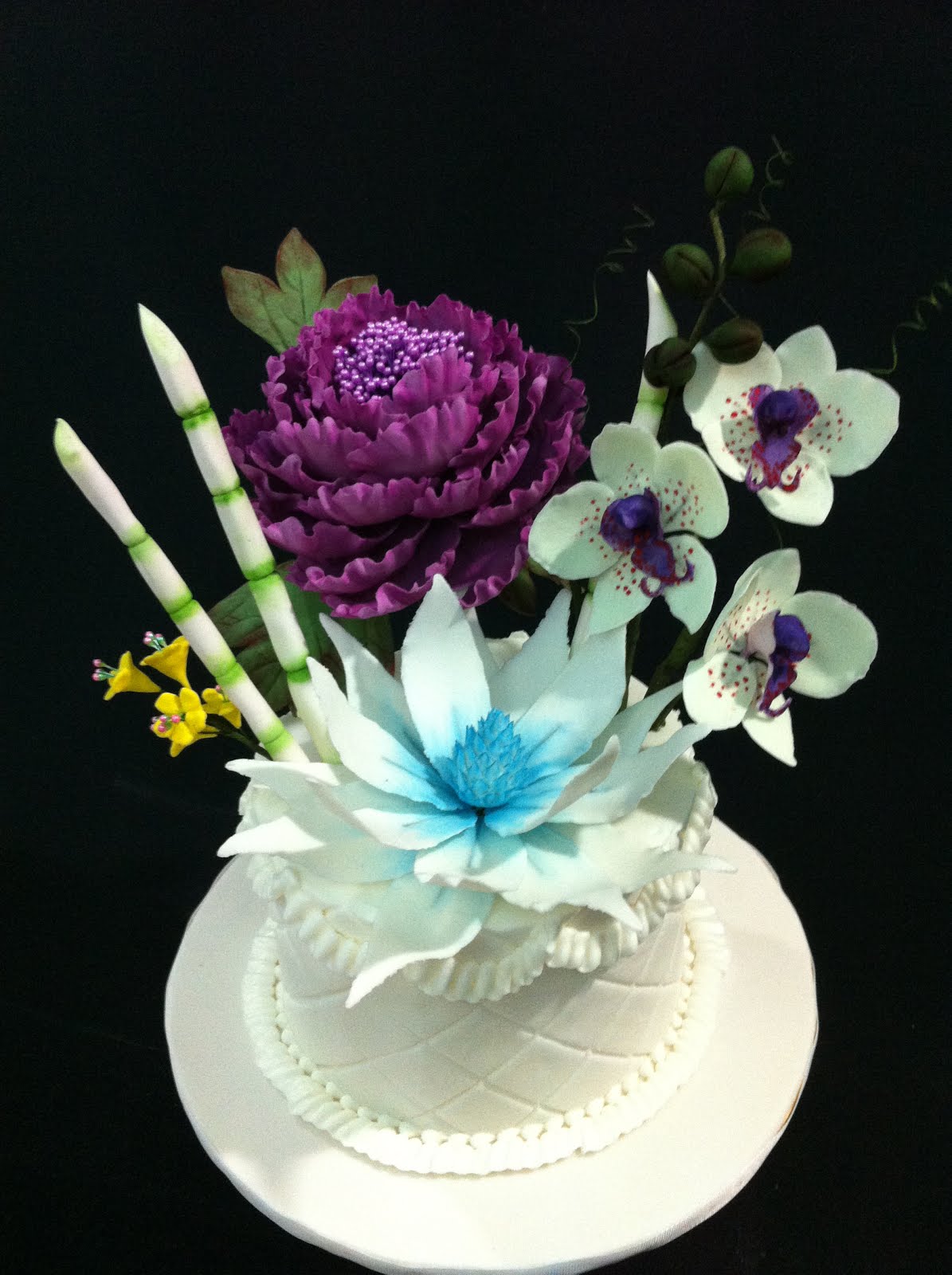 Sugarlicious & Sugarcraft By Naz Hashim Sugar Flower