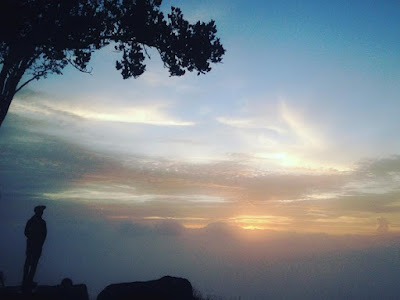 Wisata Paling Mendunia, Wisata Lolai, Negeri diatas awan Wisata Paling Mendunia, Wisata Lolai, Negeri diatas awan