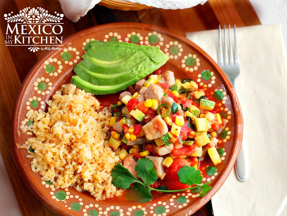 Pork with Zucchini and Corn Stew / Calabacitas Con Puerco y Elote