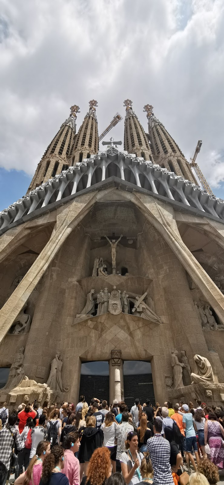Ceci Blog 巴塞隆納之旅：達成六年的心願(二) Nativity Facade & Passion Facade