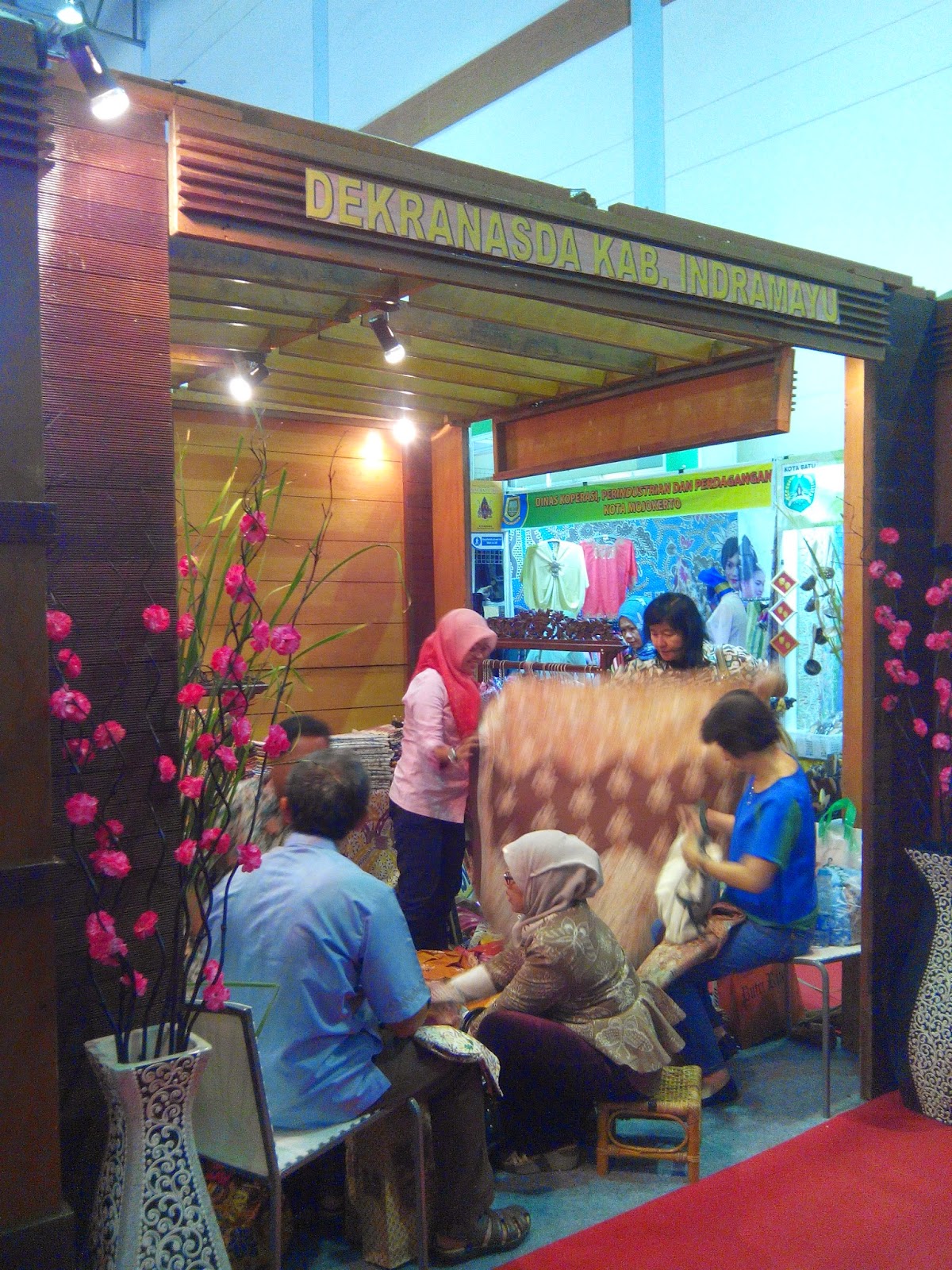 Gerakan Balongan Mandiri: Kerajinan Batik Paoman Indramayu Hadir di