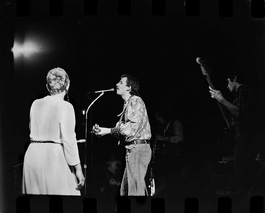 grandFOGGER PHOTOgrapher SONGwriter webDESIGNer Fraser & DeBolt