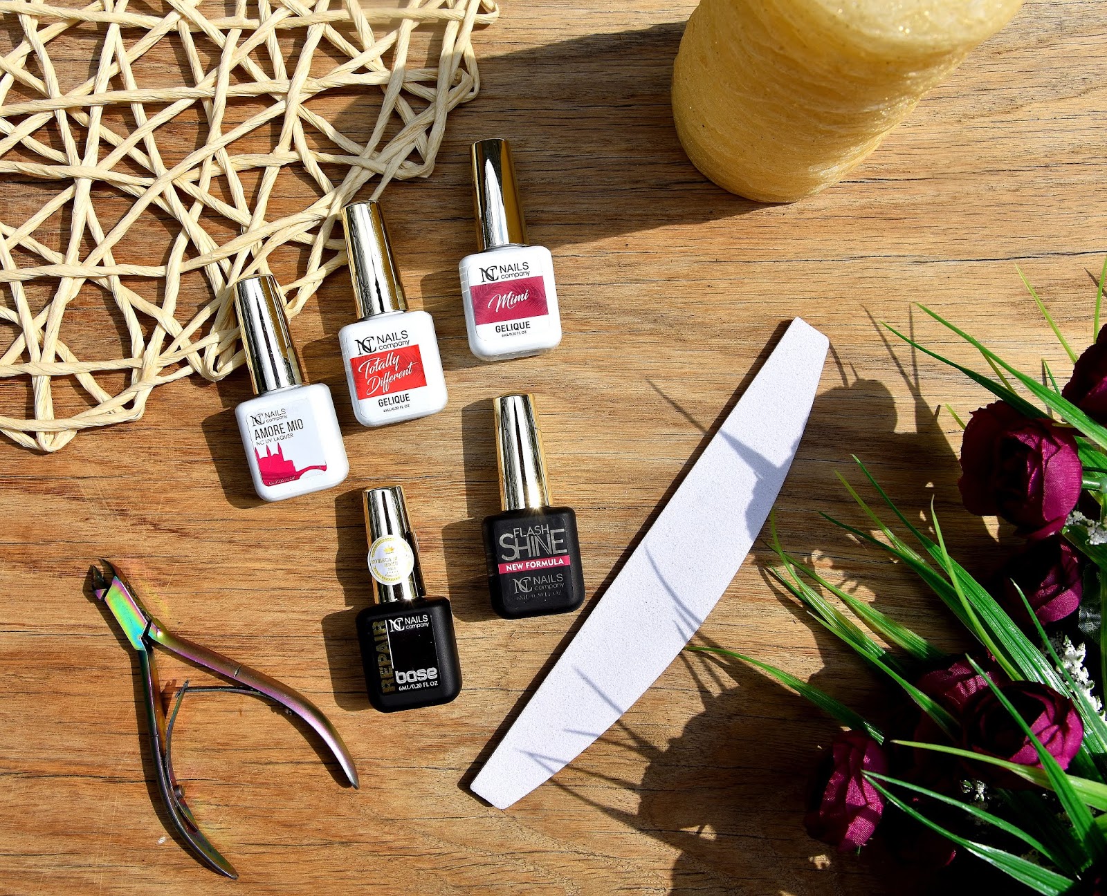 NC Nails Company manicure hybrydowy w domowym zaciszu