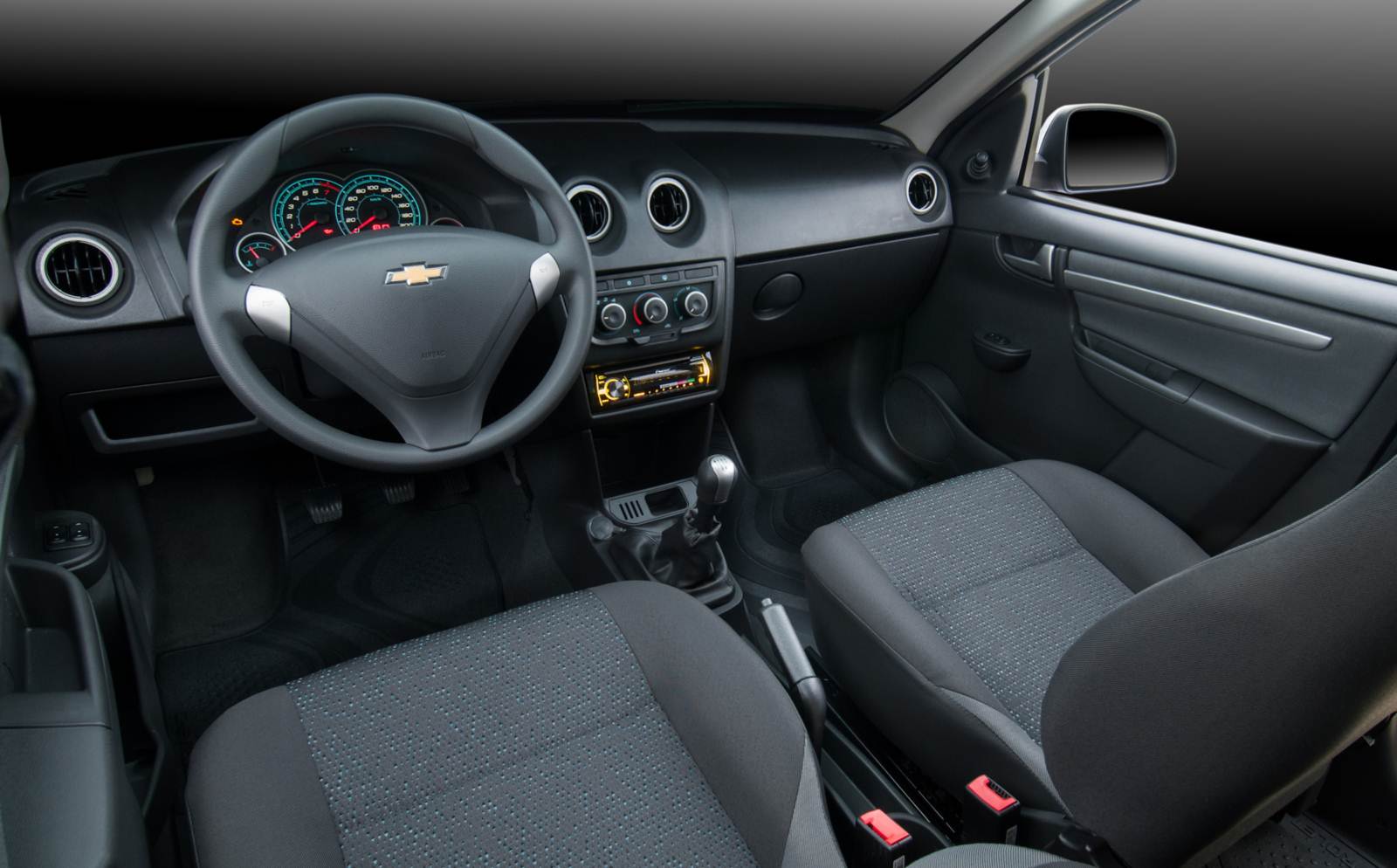 Chevrolet Celta 2014: fotos, preços e especificações