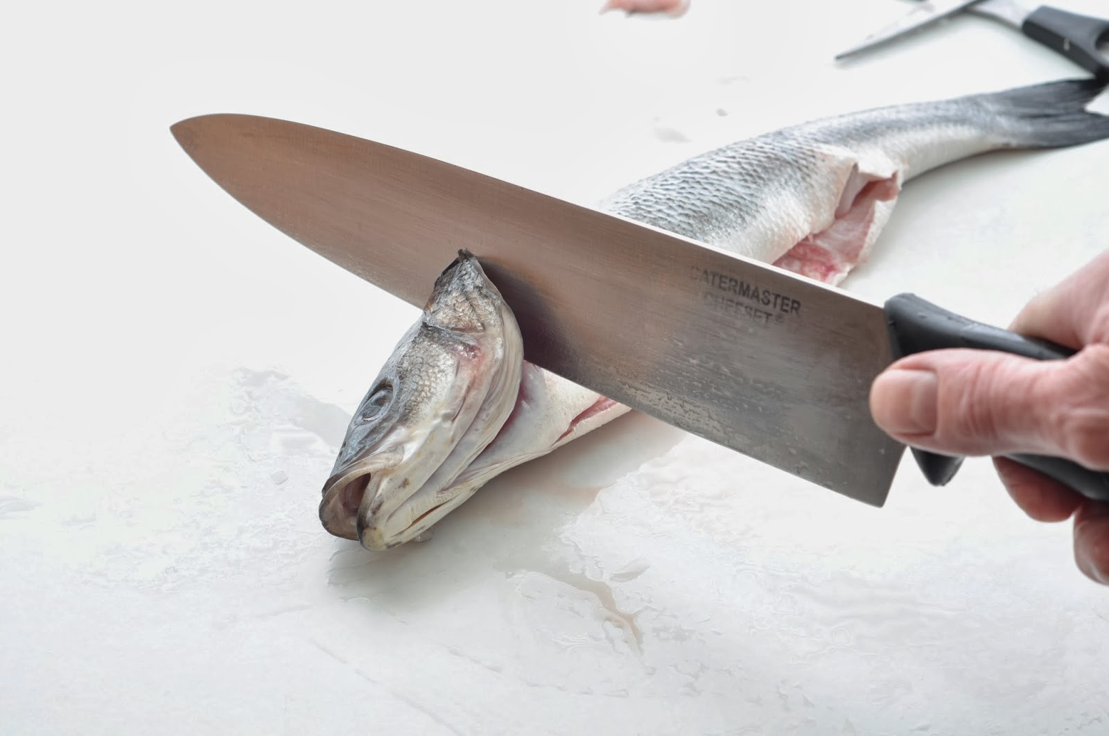 Simple Food: Sea Bass, How to Prepare For Pan Frying