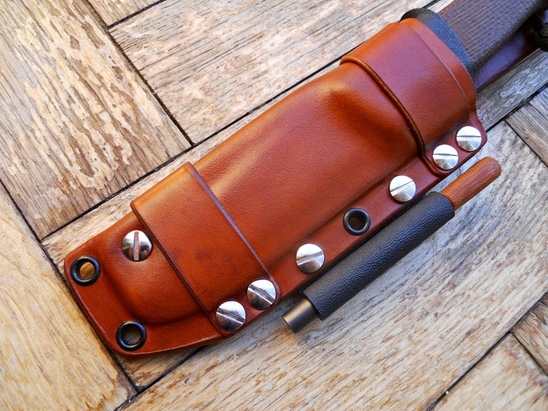 Andrzej Woronowski Custom Knives Kydexleather combo sheath for a bushcraft knife