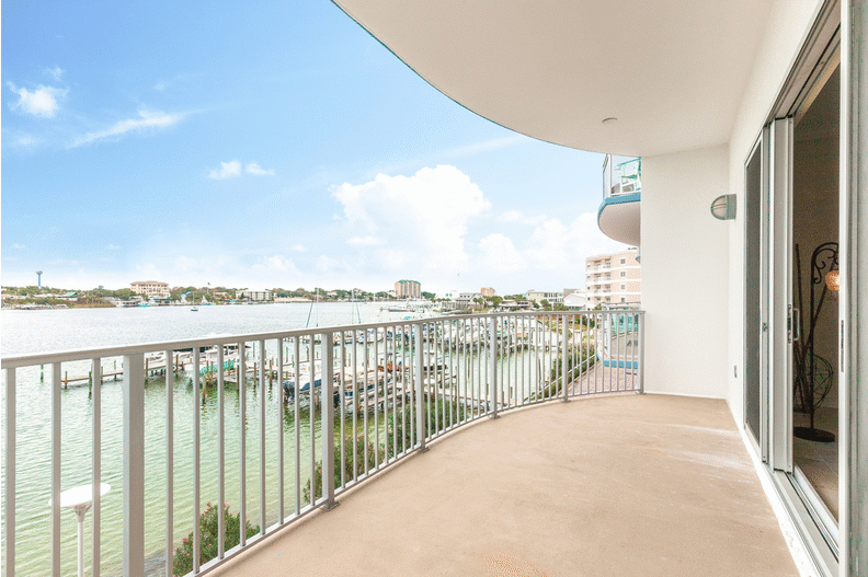 Just Sold Harbor Lights 313 Destin, FL