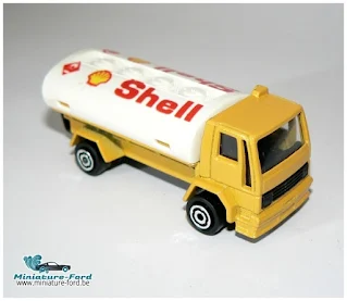 Camion Ford Shell