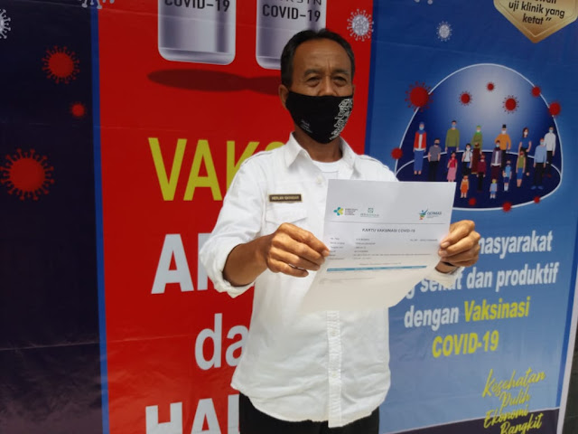Pelaksanaan Vaksinasi Covid-19 Perdana di Kecamatan Cidaun Cianjur Berlangsung Lancar
