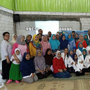 Gelar Praktik Keperawatan Komunitas, Mahasiswa Calon Ners STIKes Karya Husada Terapkan Community Based Education
