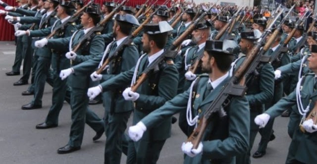 تمرد جنرالات كبار في الجيش الاسباني .. صحيفة “إلبايس” تكشف المستور