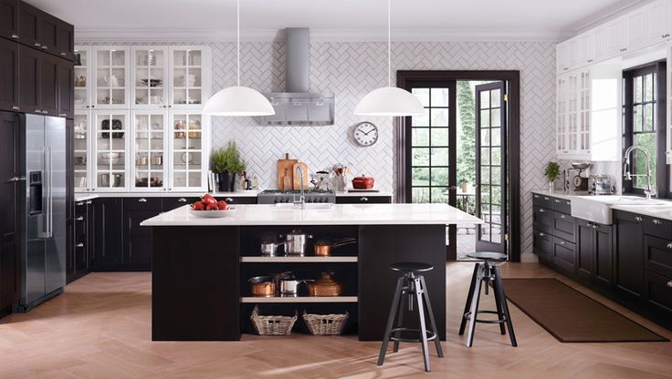 Cocinas que apuestan al negro | Decoración