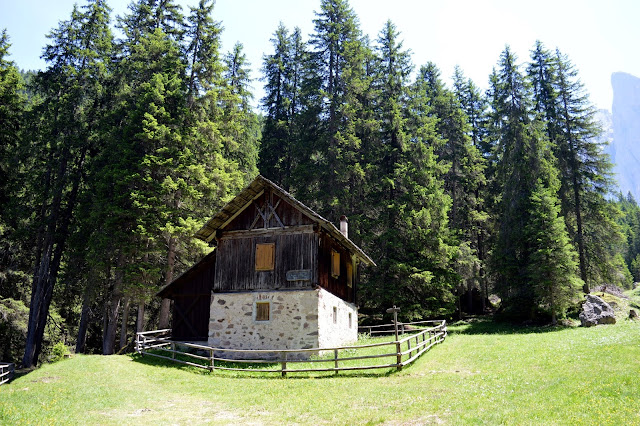 giro delle malghe val di funes geisleralm