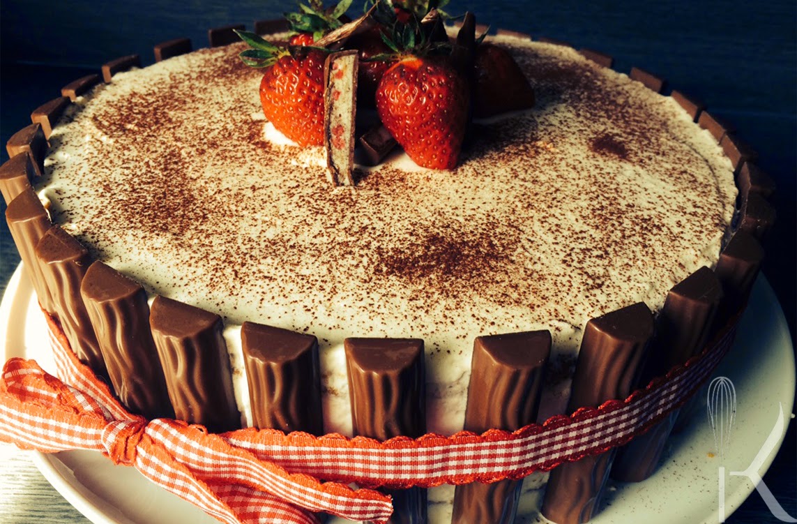Kochhandwerk: Kaffeklatsch | Erdbeere-Yogurette Torte