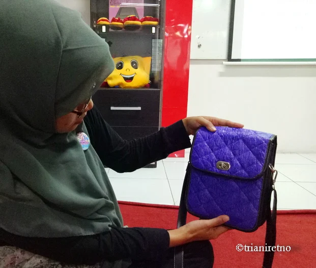 Mengolah Barang Bekas Menjadi Bernilai Jual