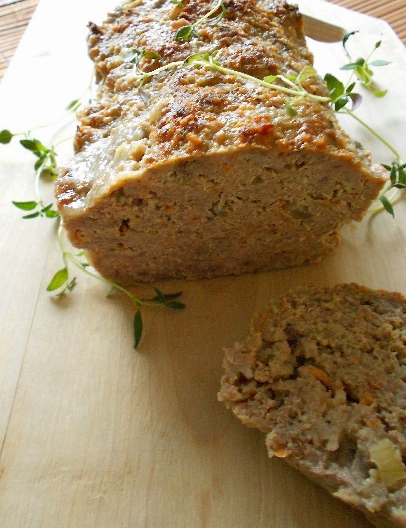 Two baked potatoes and a pair of socks Pikkpoiss