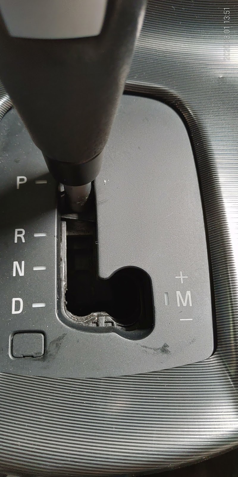 深夜車行 Midnight Garage VOLVO S40 GEAR SELECTOR SERVICE REQUIRED 排檔滑片更換