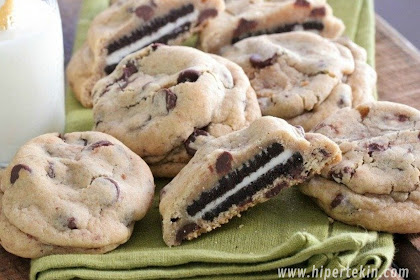 OREO STUFFED CHOCOLATE CHIP COOKIES