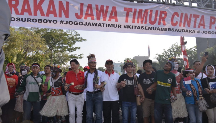 Ribuan Warga Hadiri Gerakan Jawa Timur Cinta Papua