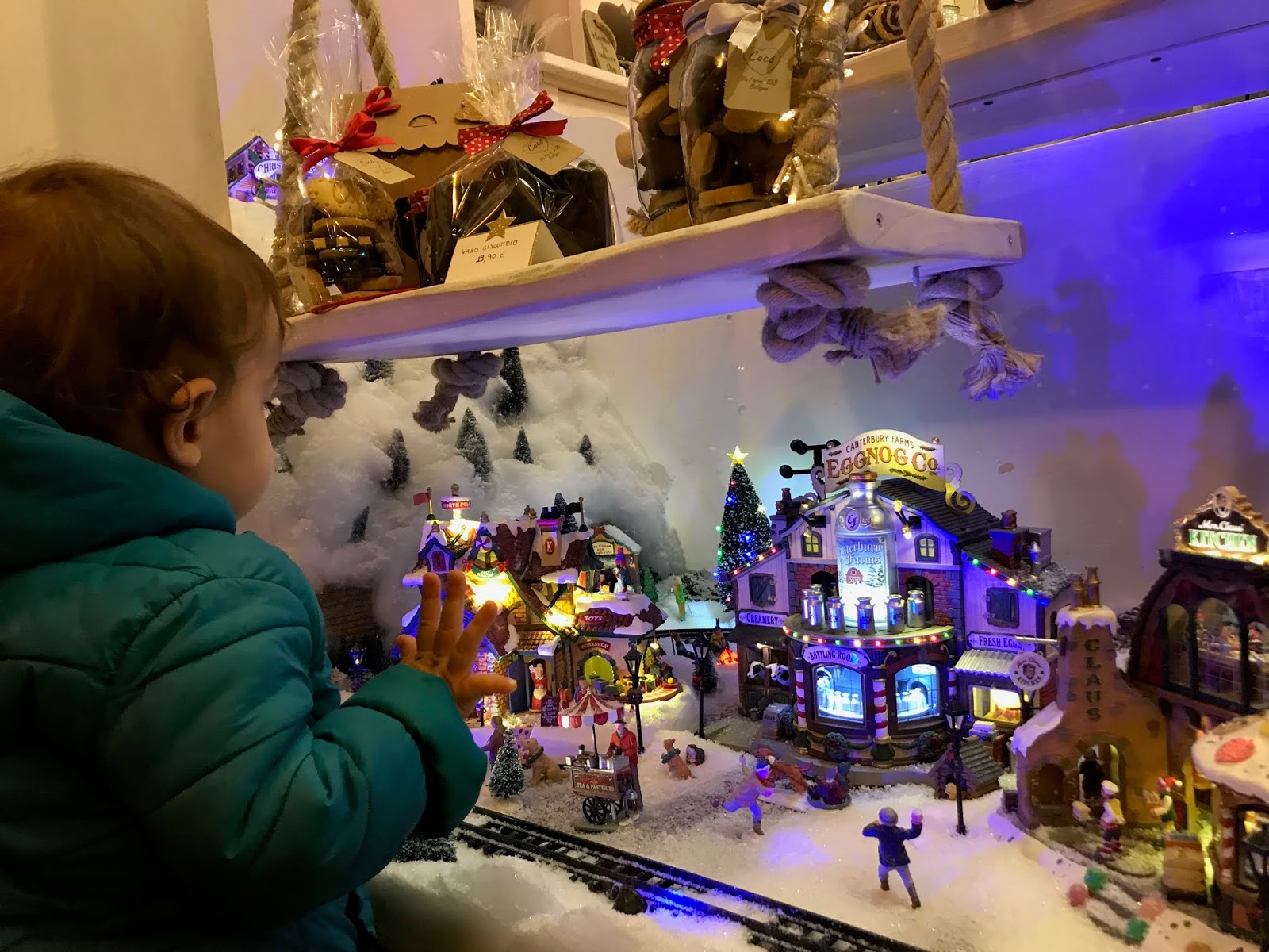 Un Caffe A Bologna La Bottega Di Coco Via Farini 23 B