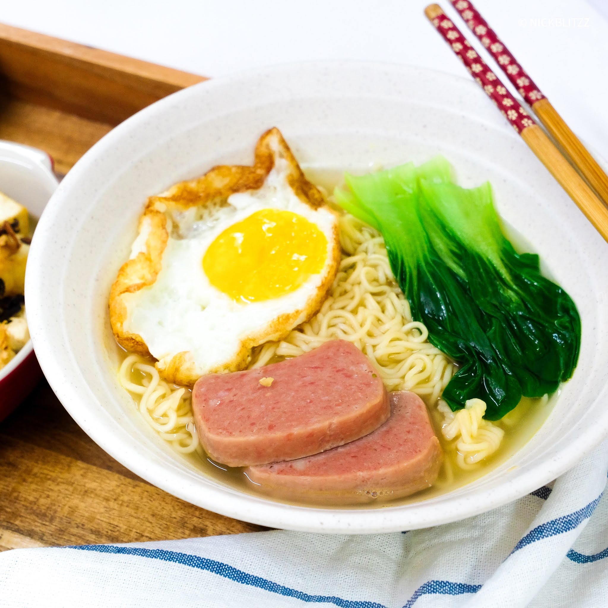 RECIPE Hong Kong Style Instant Noodles 港式公仔面