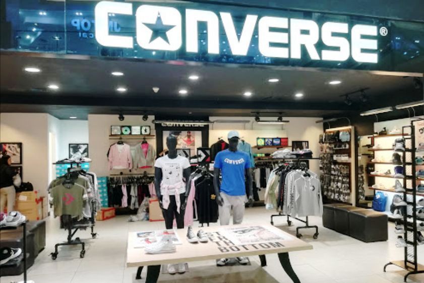 new balance plaza indonesia