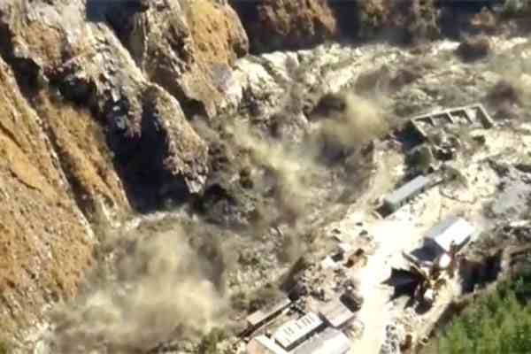 उत्तराखंड: चमोली में ग्लेशियर टूटल, 100 से 150 लोगन के हताहत होखे के आशंका।
