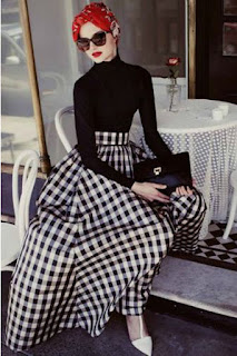 large_full-skirt-outfits-with-hijab-fustany-15