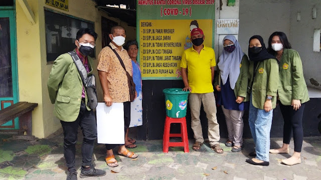 Peduli Kasus COVID-19 Yang Kian Meningkat, Mahasiswa KKN Tematik 2021 UPN “Veteran” Jawa Timur Memberikan Edukasi Protokol Kesehatan Kepada Masyarakat Pucanganom
