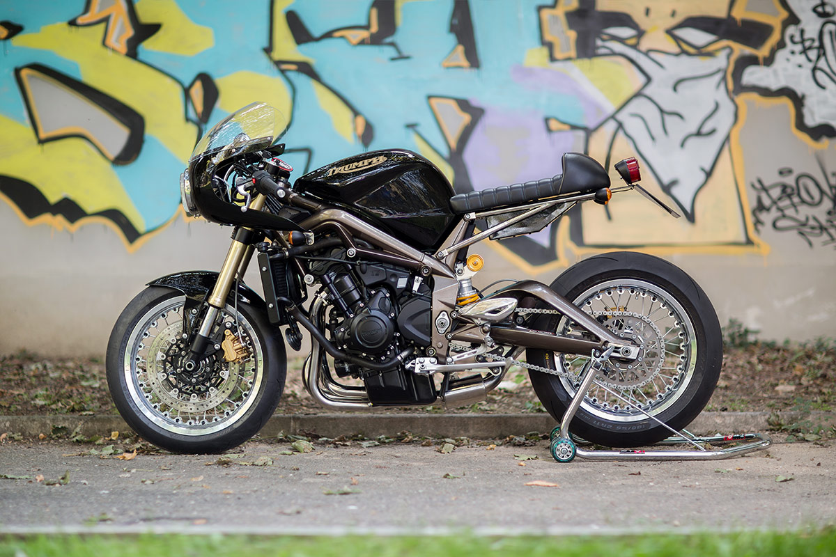 Электромотоцикл Cafe Racer м6
