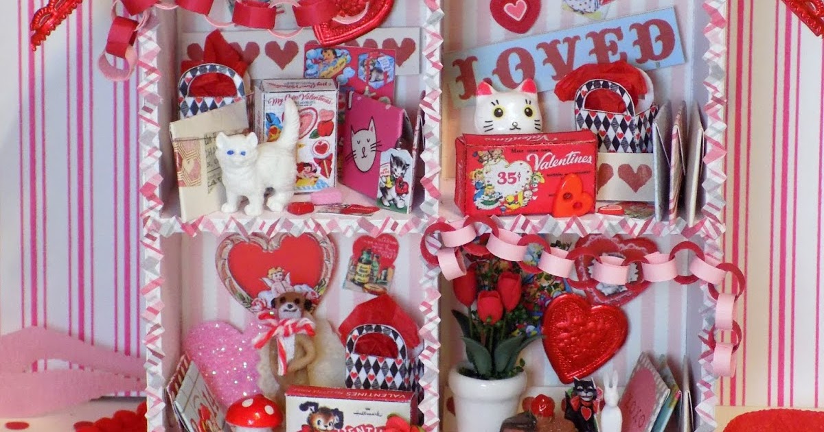 flew the coop Valentine House with Mini Envelopes