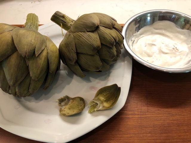 Artichokes with Easy Dipping Sauce