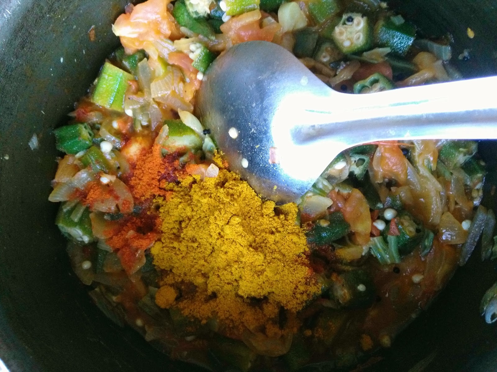 OKRA TAMARIND CURRY/ LADYSFINGER CURRY