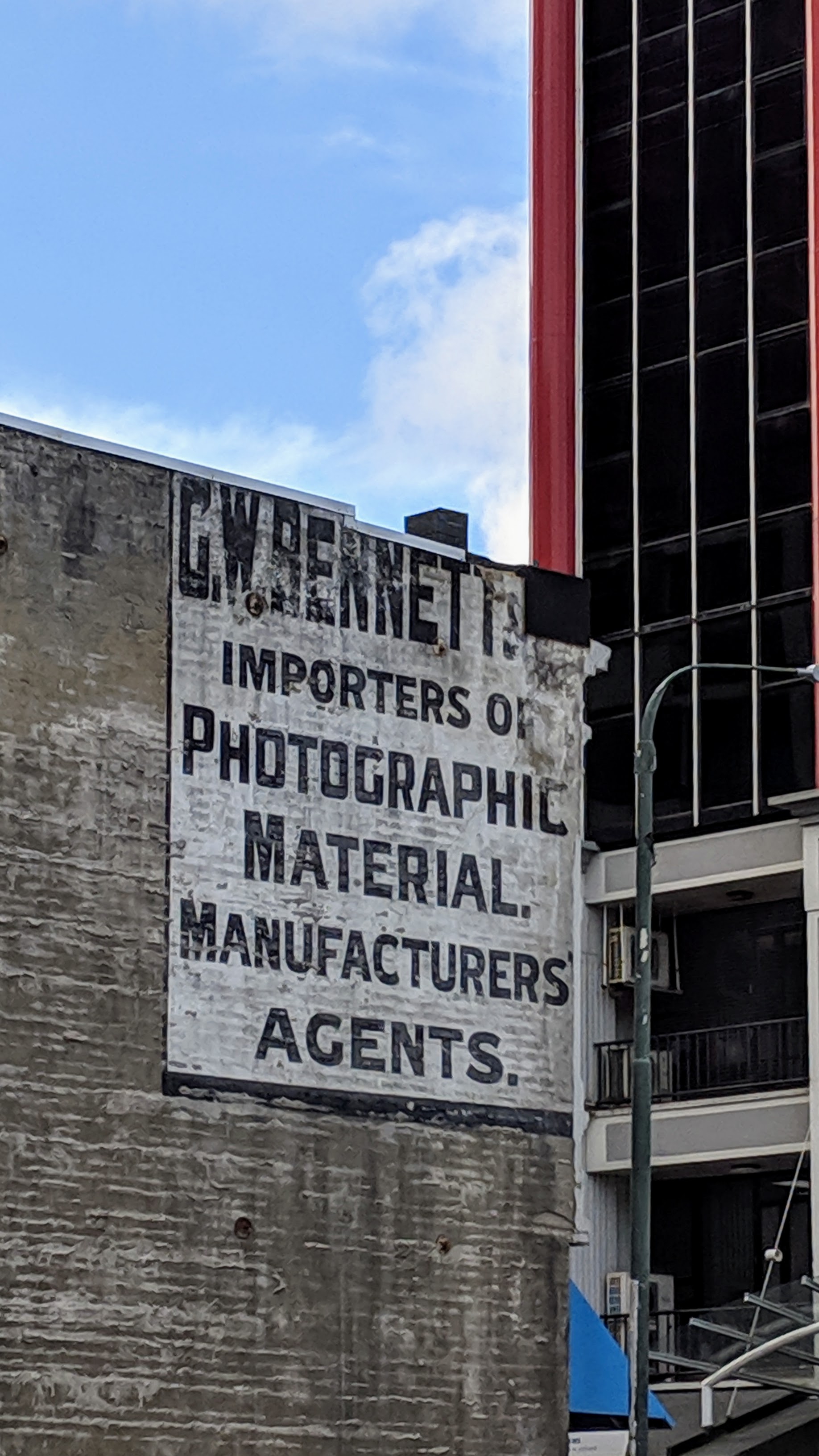 2018 photo of the G.W.Bennetts sign, Wellington
