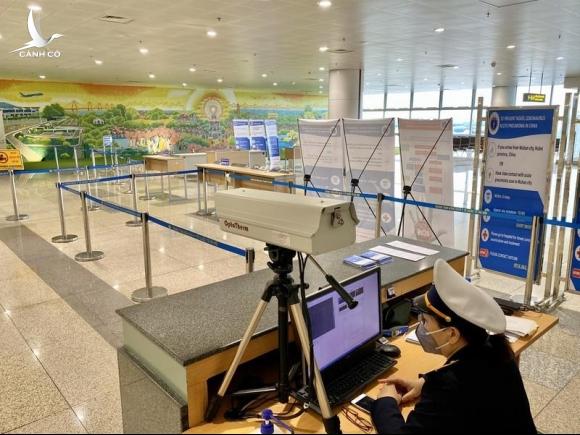 Người mắc Covid-19 ‘lọt’ qua sân bay Nội Bài: Hệ thống kiểm dịch có vấn đề?