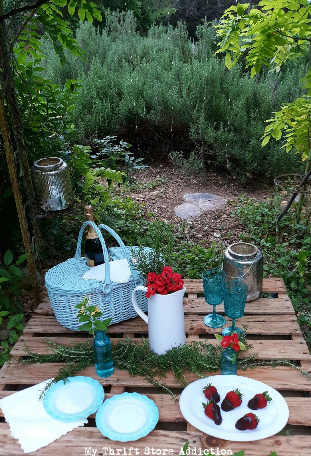 summer pallet picnic 