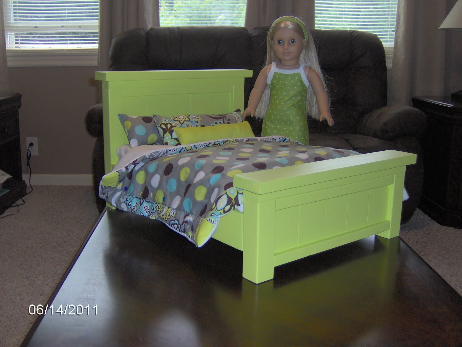Karen Mom of Three's Craft Blog Look at these fantastic doll Beds!