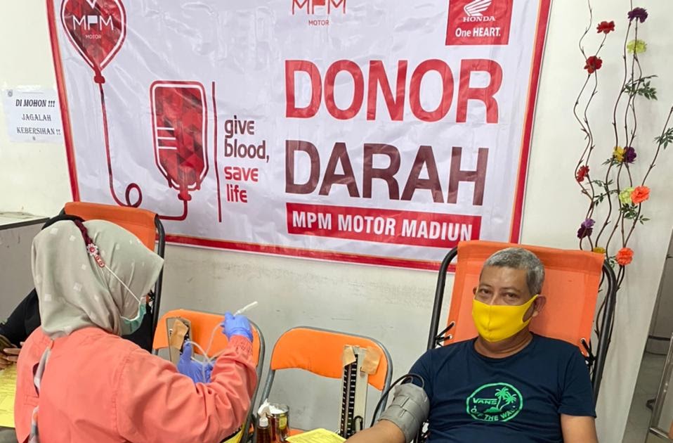 Berbagi Kasih Di hari Valentine, MPM Motor Madiun Gelar