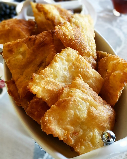 UFUK MUTFAKTA PUF BÖREĞİ