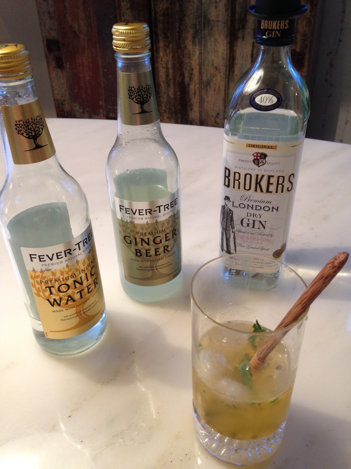 cooking manou Cocktail Gin, Tonic water,Ginger Beer, fruit de la