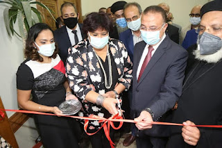 وزيرة الثقافة ومحافظ الإسكندرية يفتتحان الدورة الخامسة لمعرض الكتاب بالكاتدرائية المرقسية بالإسكندرية