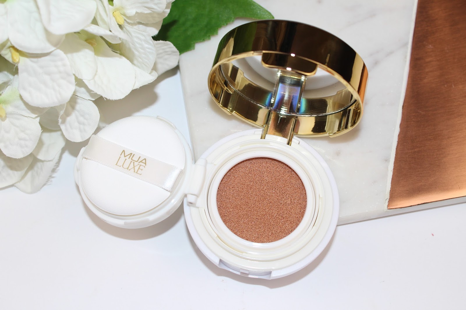 For pokker Forstærker Picket MUA Luxe Glow Beam Liquid Highlight Cushion Review & Photos | Pink Paradise  Beauty