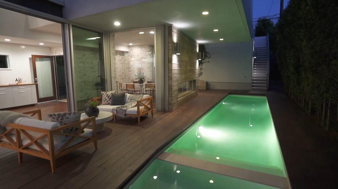 41 Interior Design Photos vs. 720 Indiana Ave, Venice, CA Luxury Home Tour