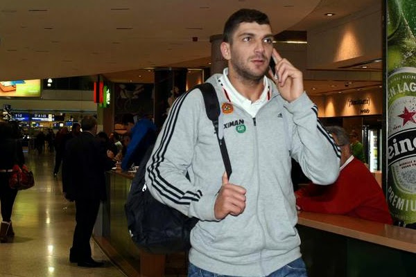 "Να νικήσουμε εκτός ΟΑΚΑ"