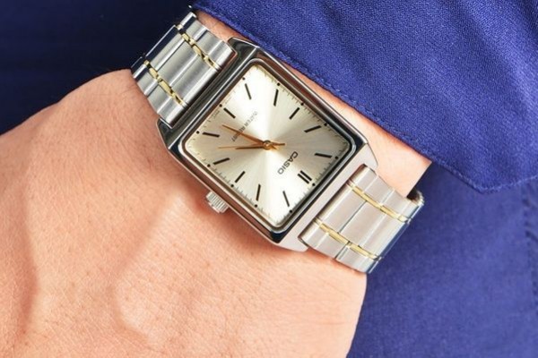 Classy Ini 5 Jam Tangan Square Keren untuk Pria yang Bisa Kamu Beli