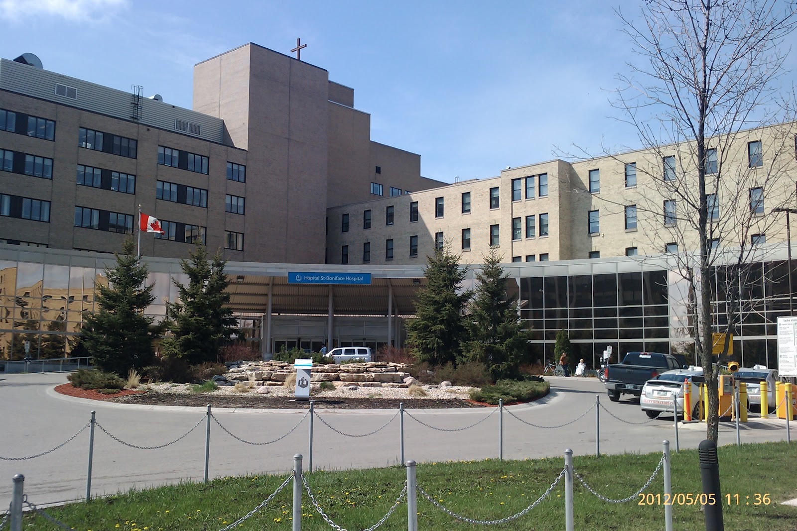 Angela's footprints [Winnipeg 2012S] tache residence st. boniface