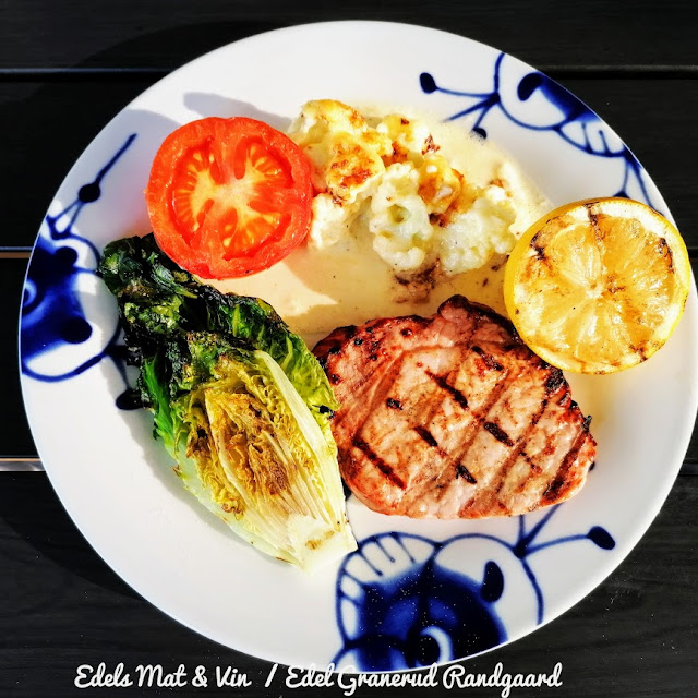 Edels Mat Grillet koteletter, hjertesalat, tomater & sitron 🍋 Servert