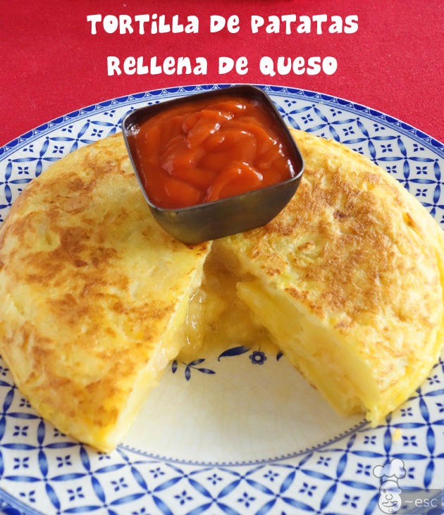Tortilla de patatas al microondas rellena de queso El Saber Culinario