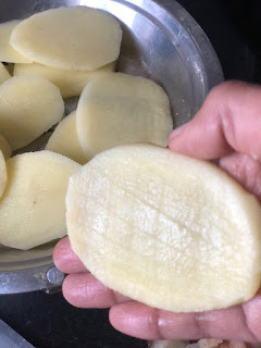 sindhi-seyal-(masala)-bhindi-aloo-sabzi-recipe-step-1(6,2)